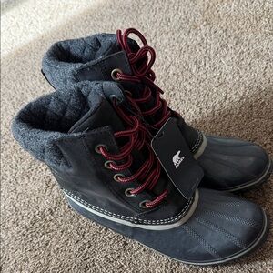 Sorel Black and Gray Men's Waterproof Lace-Up Winter Boots with Red Laces